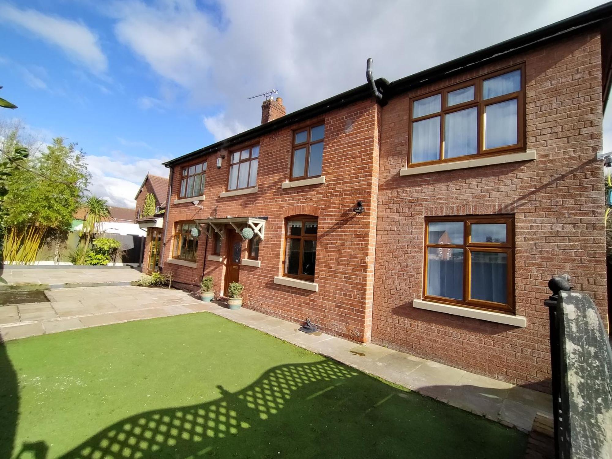 Sirius House - Sleeps 7, Driveway, Garden Villa Crewe Eksteriør bilde